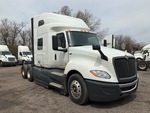 NN433574 - 2022 International LT625: Picture, Right Front Corner
