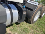 MN605869 - 2021 International LT625: DEF / AdBlue Tank