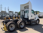 MN605869 - 2021 International LT625: Picture, Right Rear Corner