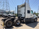 PN113287 - 2023 International LT625: Picture, Right Rear Corner