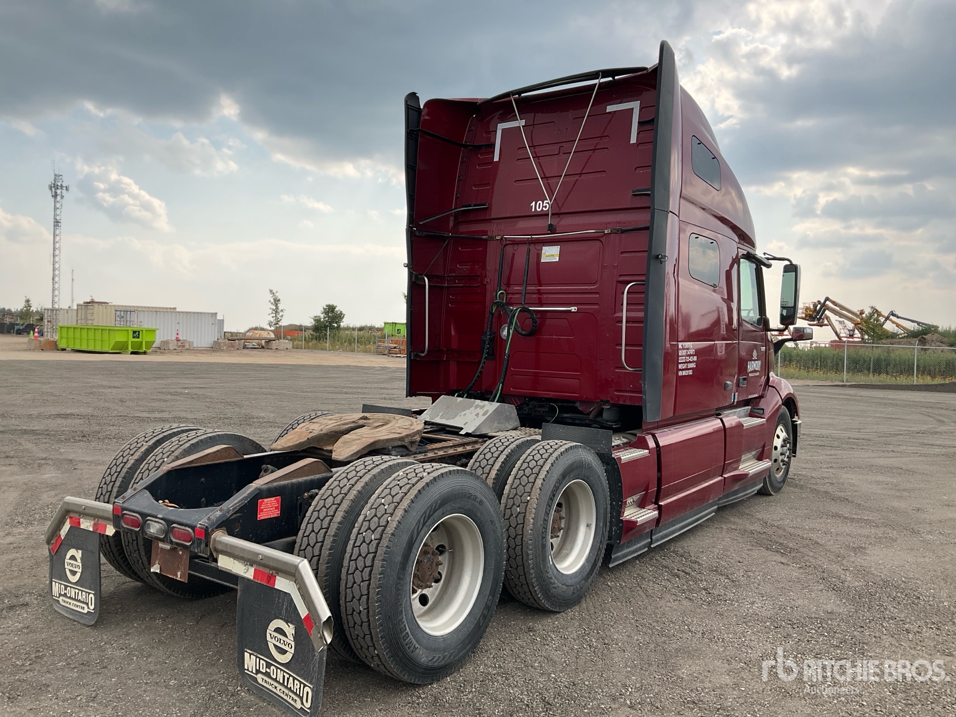 General Appearance with Picture, Right Rear Corner