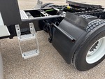 4 Underbody - Truck with 