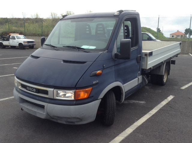 Iveco 35C11 S/A Pickup Iveco 35C11 S/A Pickup