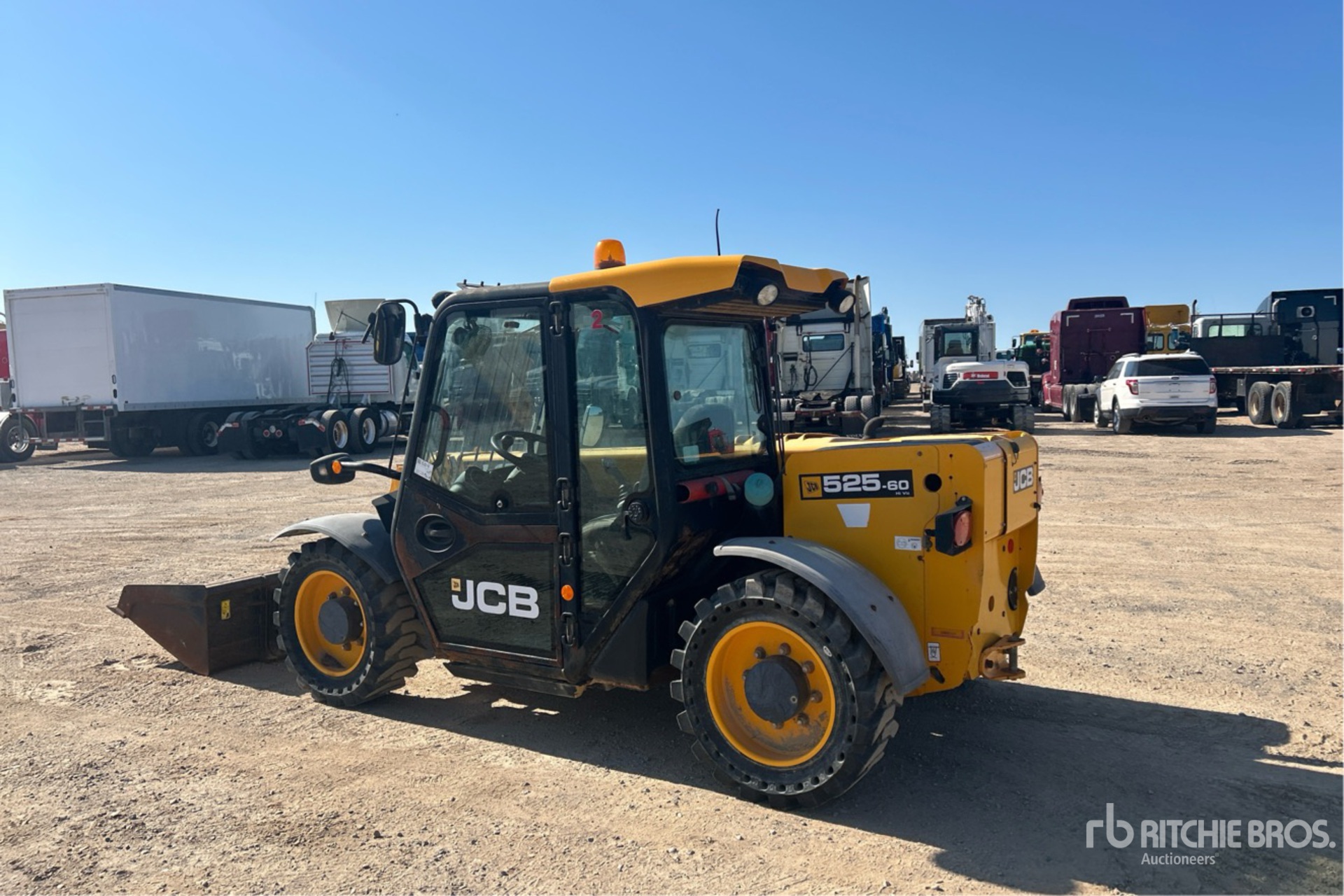 General Appearance with Foto, angolo posteriore sinistro