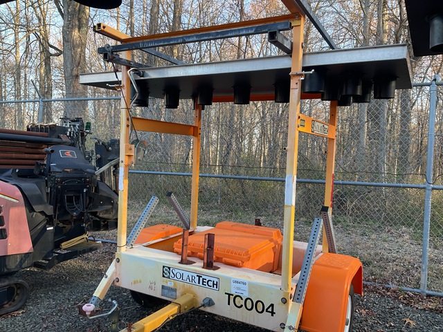 2011 Solar Technology Solar Arrow Board