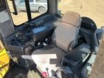 Control Station with Seats/Armrests