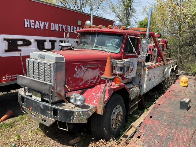 1972 Autocar 6x4 Tow Truck