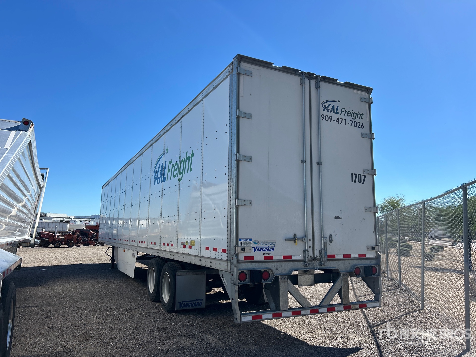 General Appearance with Imagen: esquina trasera izquierda