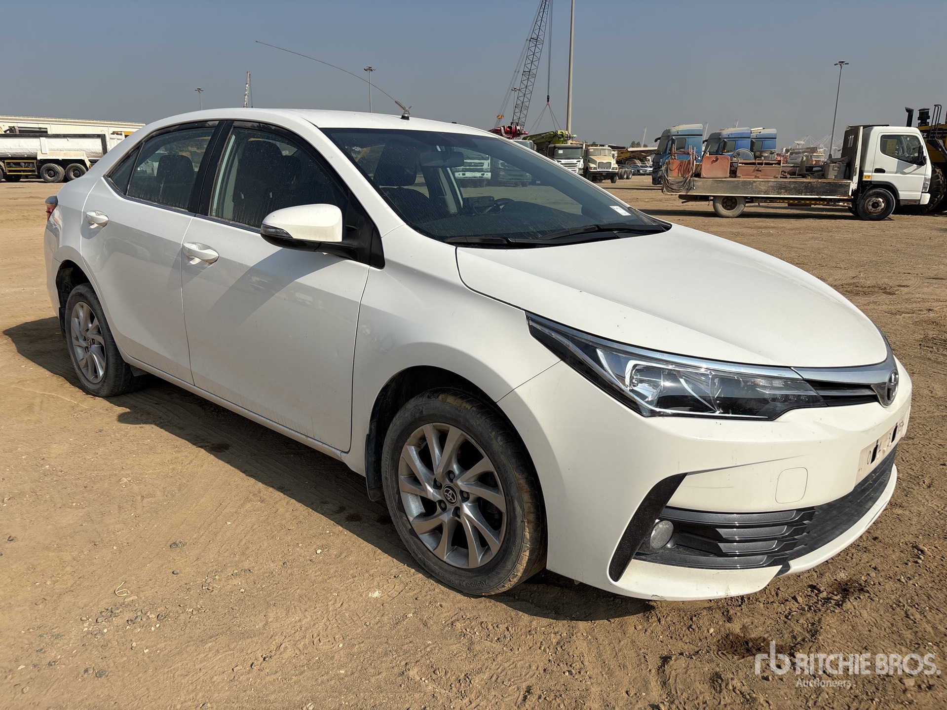 General Appearance with Picture, Right Front Corner