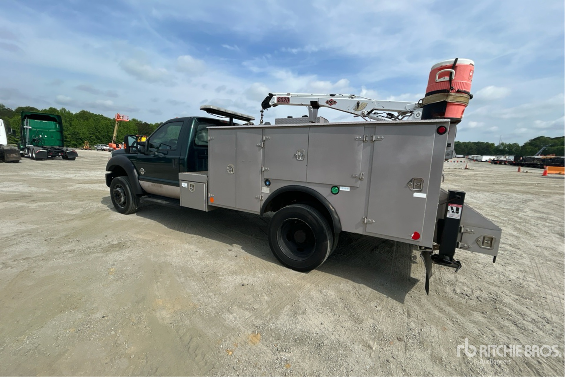 General Appearance with Picture, Left Rear Corner