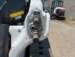 Hydraulics with Auxiliary Hydraulic Plumbing