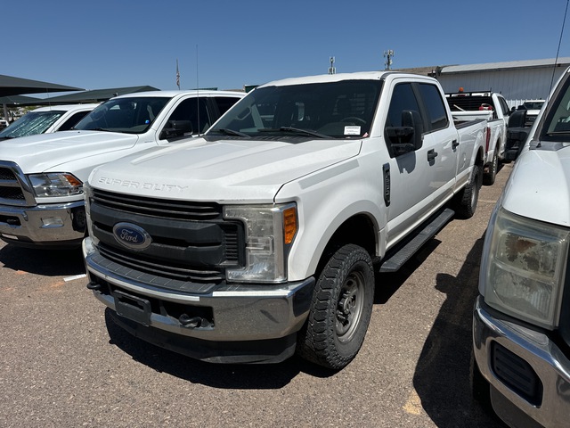2017 Ford F-250 XL 4x4 Crew Cab Pickup