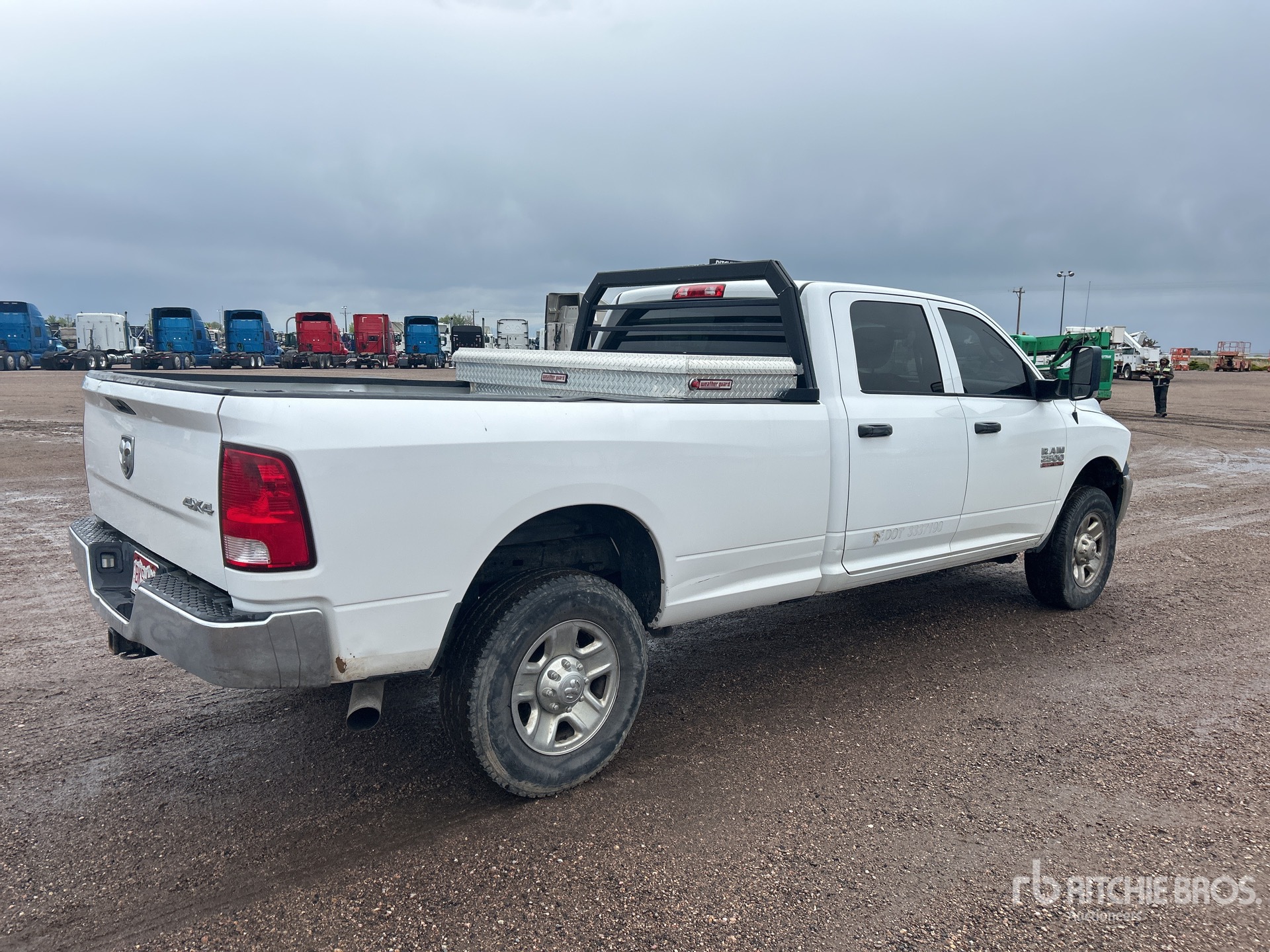 General Appearance with Picture, Right Rear Corner