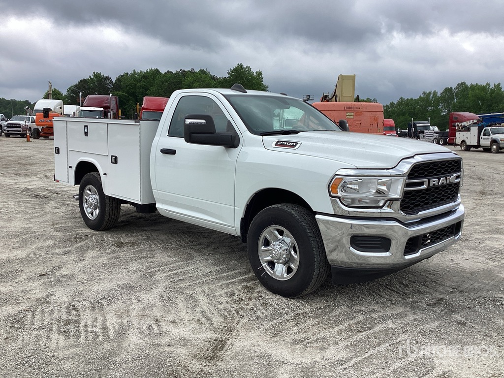 General Appearance with Picture, Right Front Corner