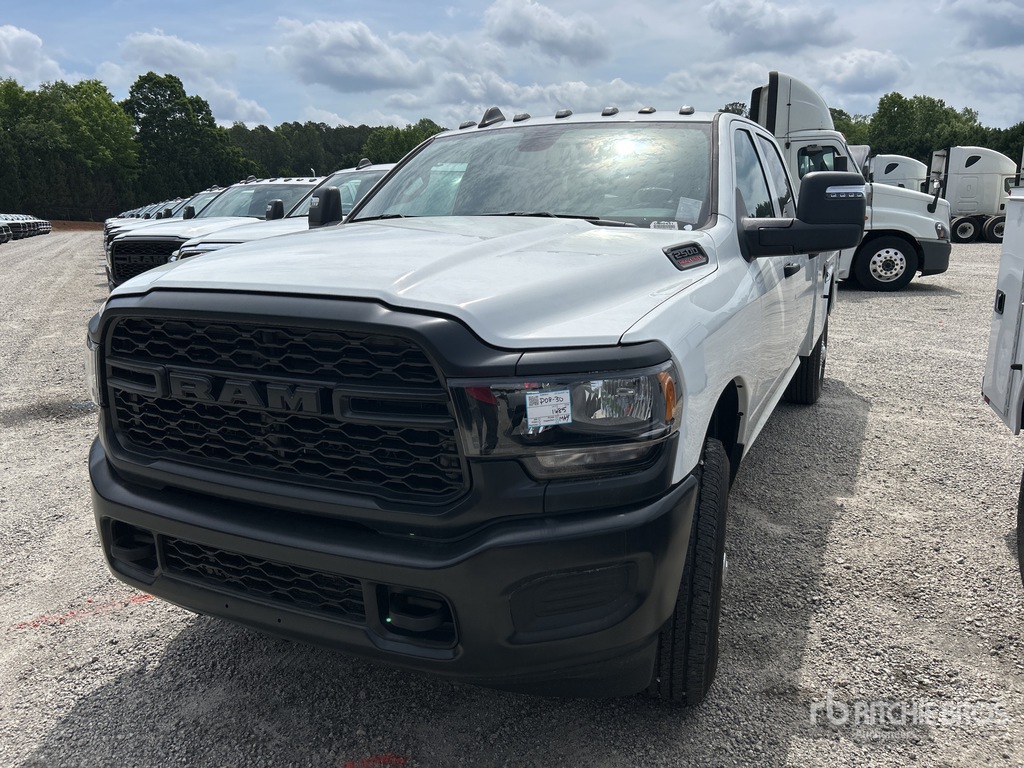 General Appearance with Featured Photo