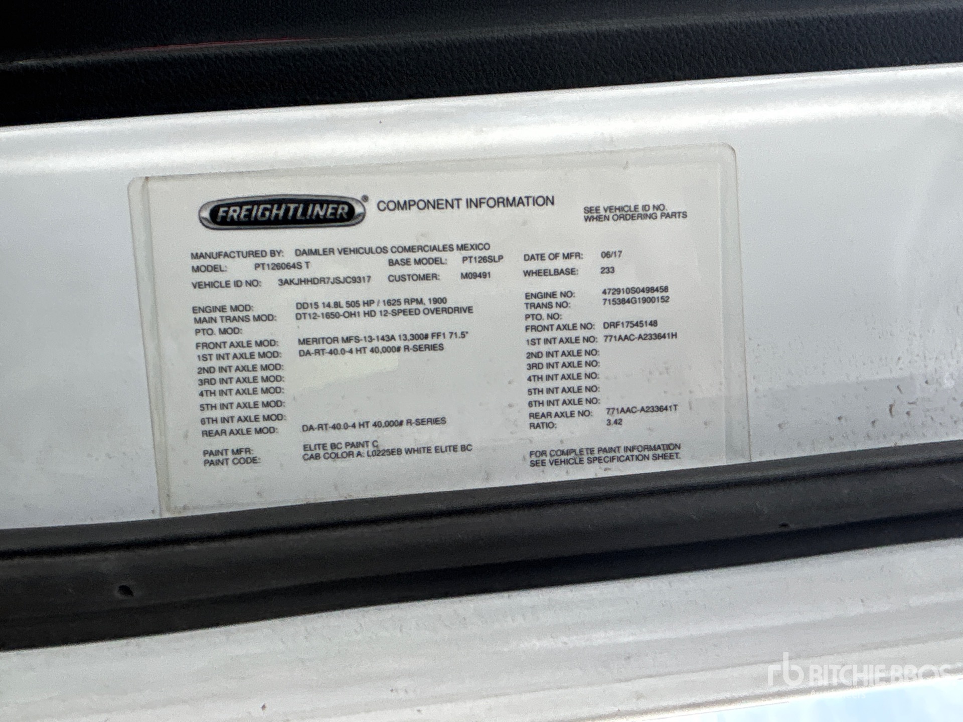 General Appearance with Serial Number / VIN
