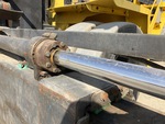 Hydraulics with Fork Positioning Cylinder (on fork carriage)