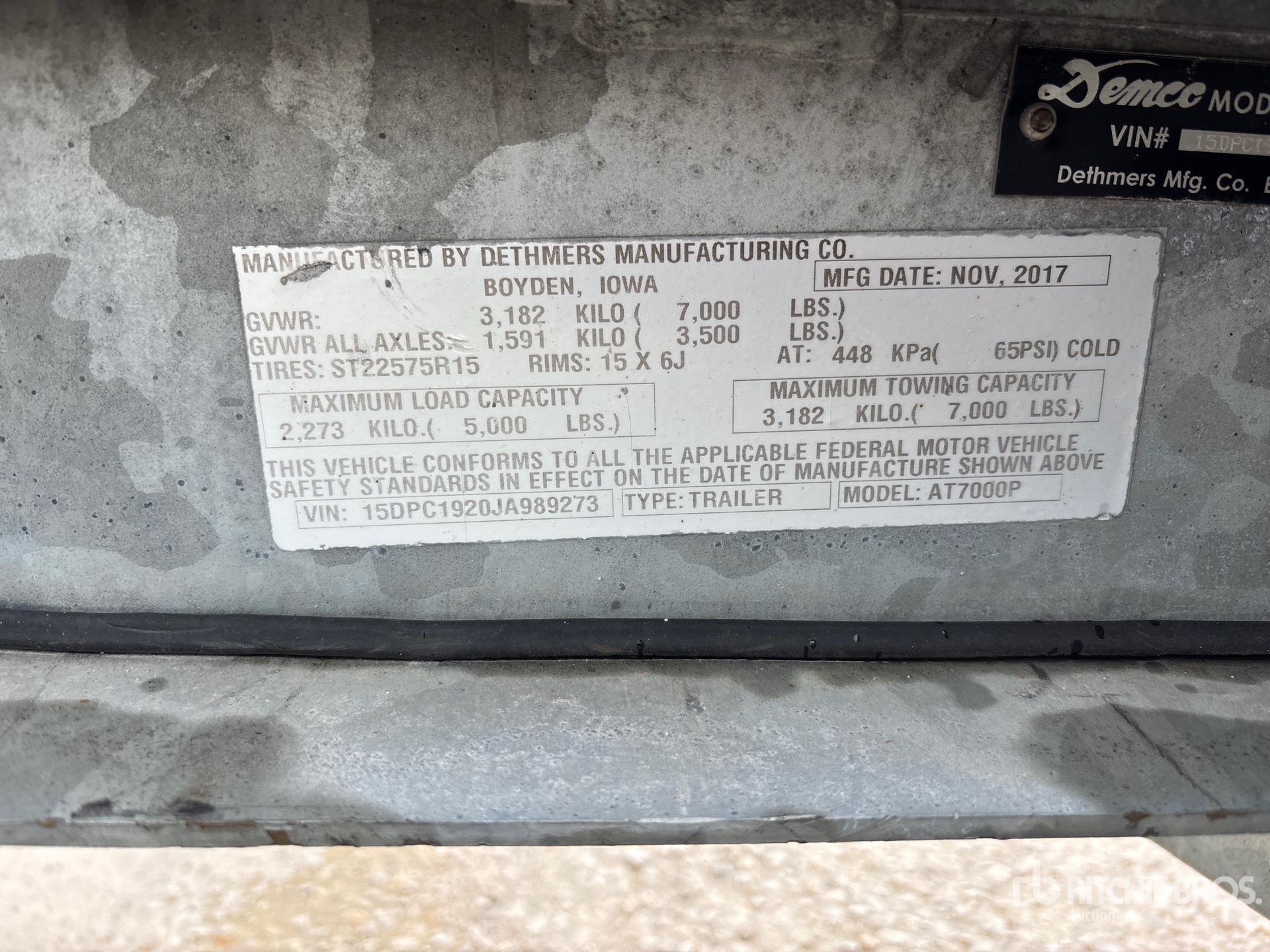 General Appearance with Serial Number / VIN