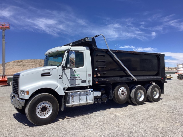 2021 Volvo VHD 8x4 Tri/A Dump Truck