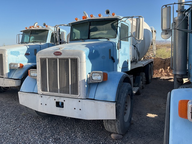 2006 Peterbilt 357 12x4 Mixer Truck 2006 Peterbilt 357 12x4 Mixer Truck
