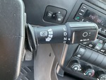 LN564013 - 2020 International LT625: Gear Selector