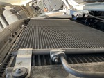LN564013 - 2020 International LT625: Radiator