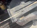 NN171907 - 2022 International LT625: Engine Oil level on Dipstick