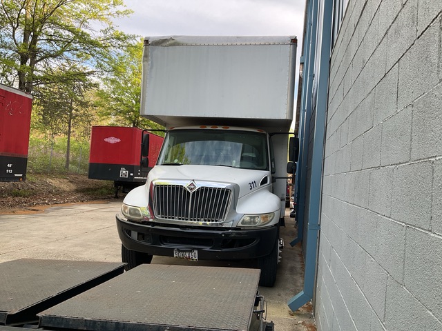2011 International 4300 SBA 4x2 Moving Van Truck (Inoperable)