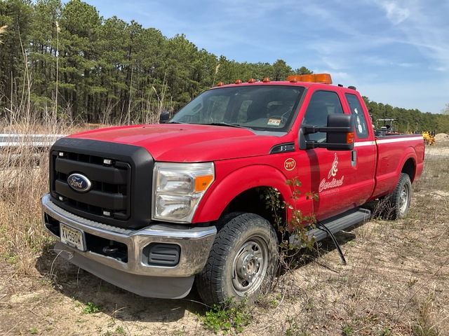 2011 Ford F-350 XL 4x4 Extended Cab Pickup (Inoperable)