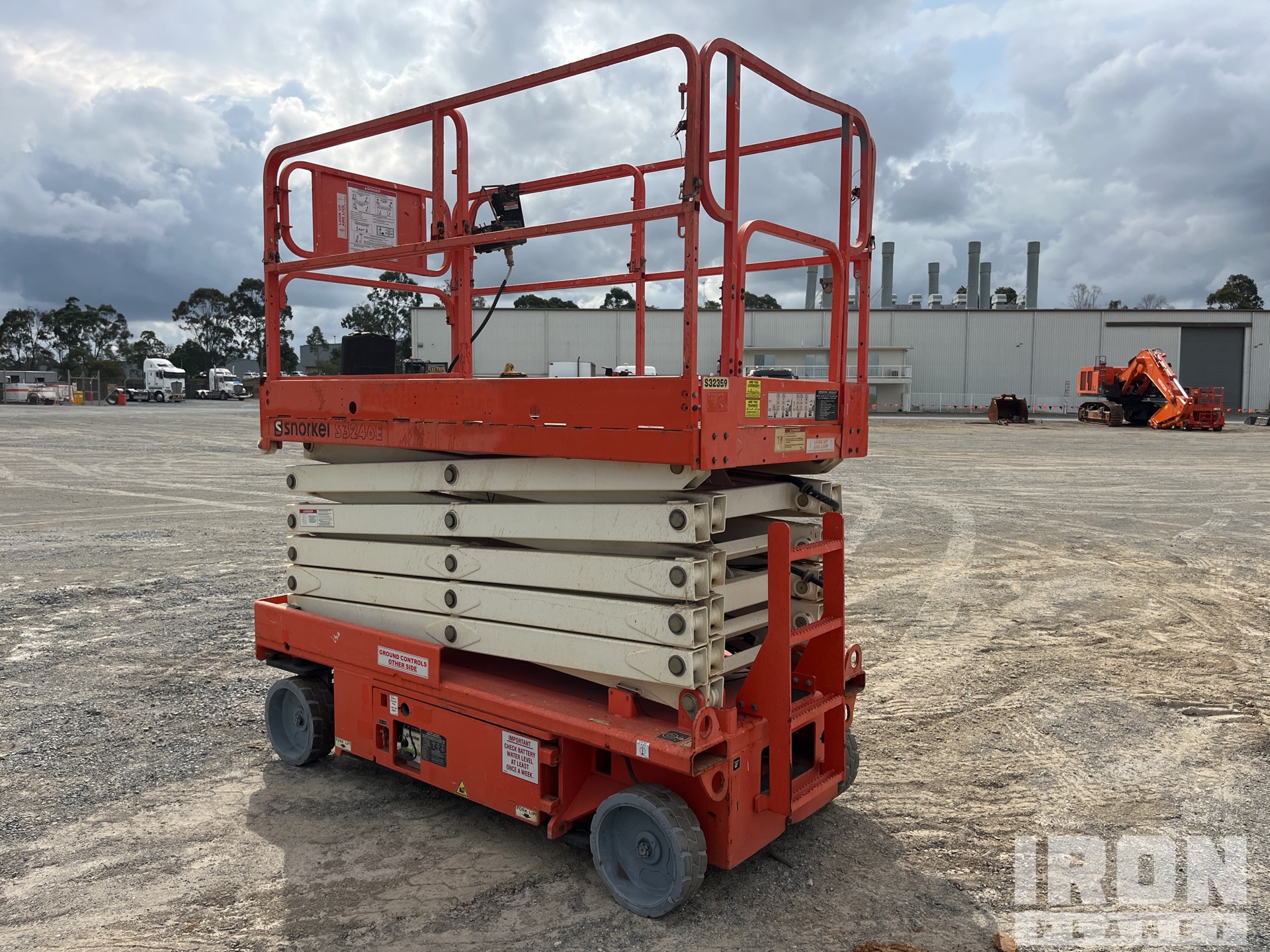 General Appearance with Zdjęcie, prawy dolny róg