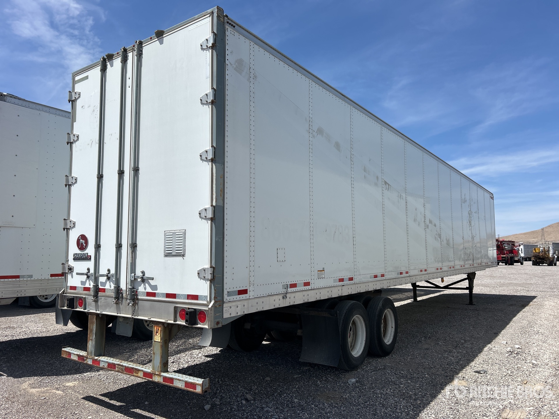 General Appearance with Picture, Right Rear Corner