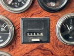 4 Transmision with Engine Hours