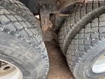 4 Underbody - Truck with 