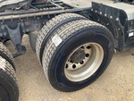 MN315337 - 2021 International LT625: Right Center Drive Tires
