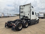 MN315337 - 2021 International LT625: Picture, Right Rear Corner