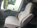 MN315337 - 2021 International LT625: Seats/Armrests