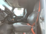 Cab with Seats/armrests