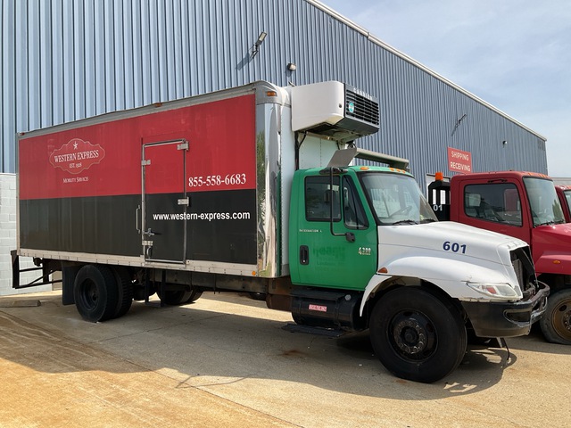 2006 International 4300 4x2 Refrigerated Truck (Inoperable) 2006 International 4300 4x2 Refrigerated Truck (Inoperable)
