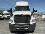 NN537197 - 2022 International LT625: Exterior Lights