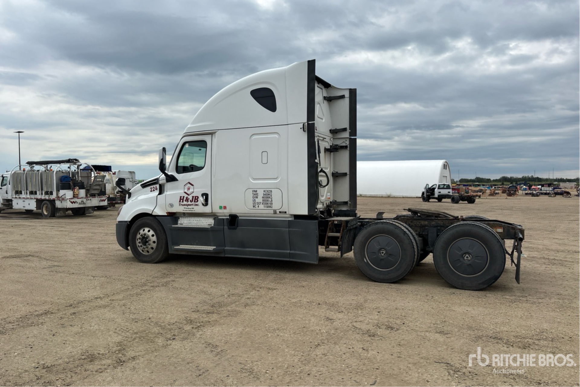 General Appearance with Picture, Left Rear Corner