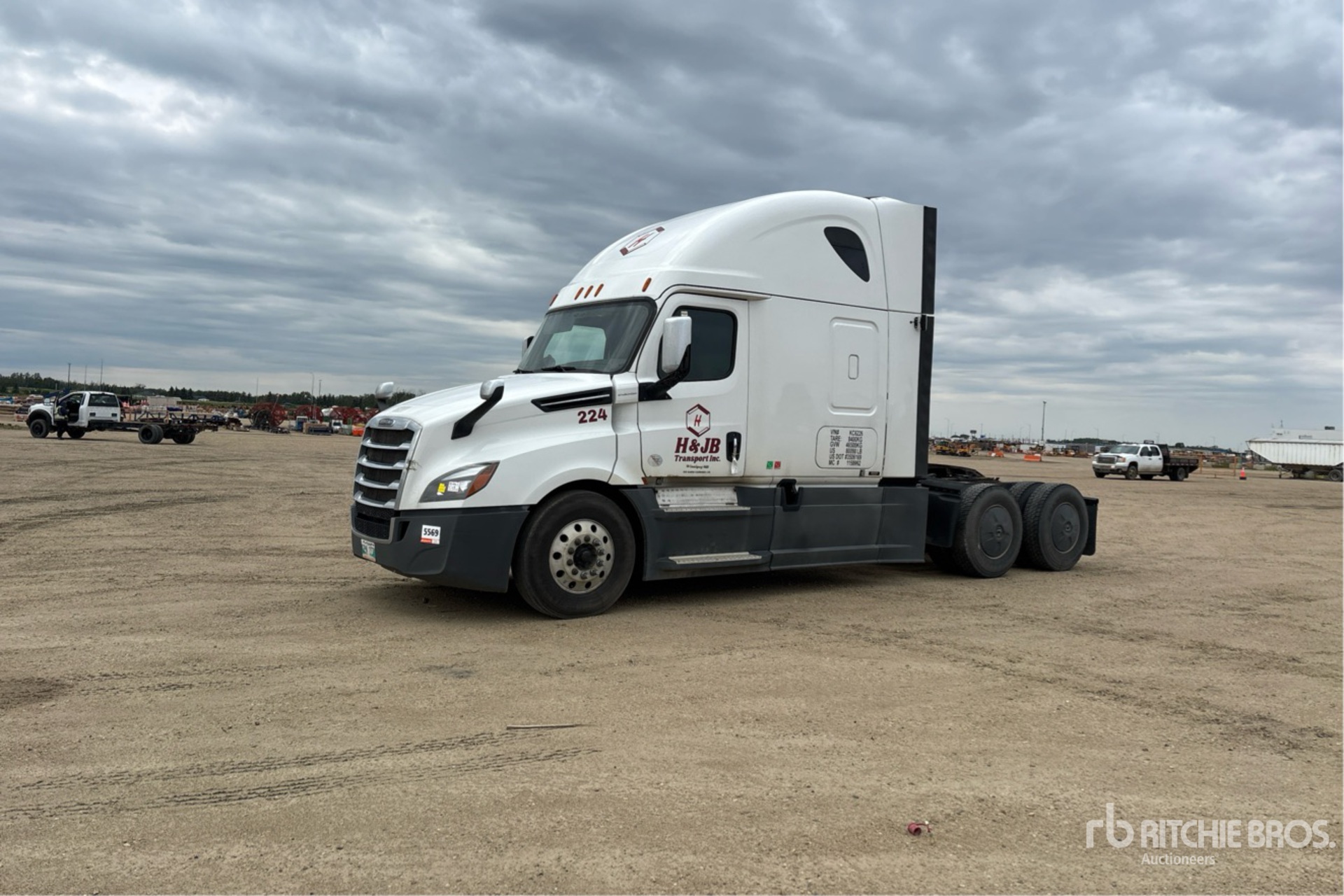 General Appearance with Picture, Left Front Corner