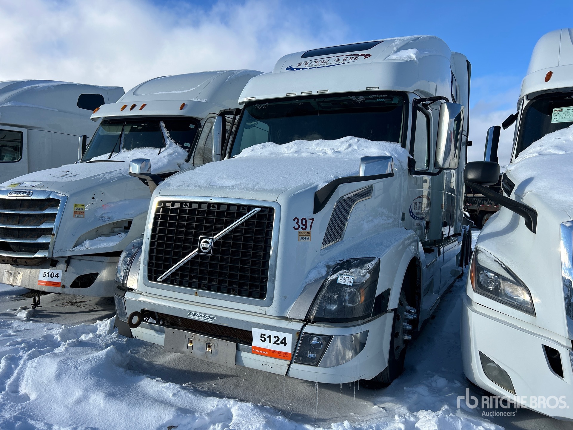 General Appearance with Featured Photo