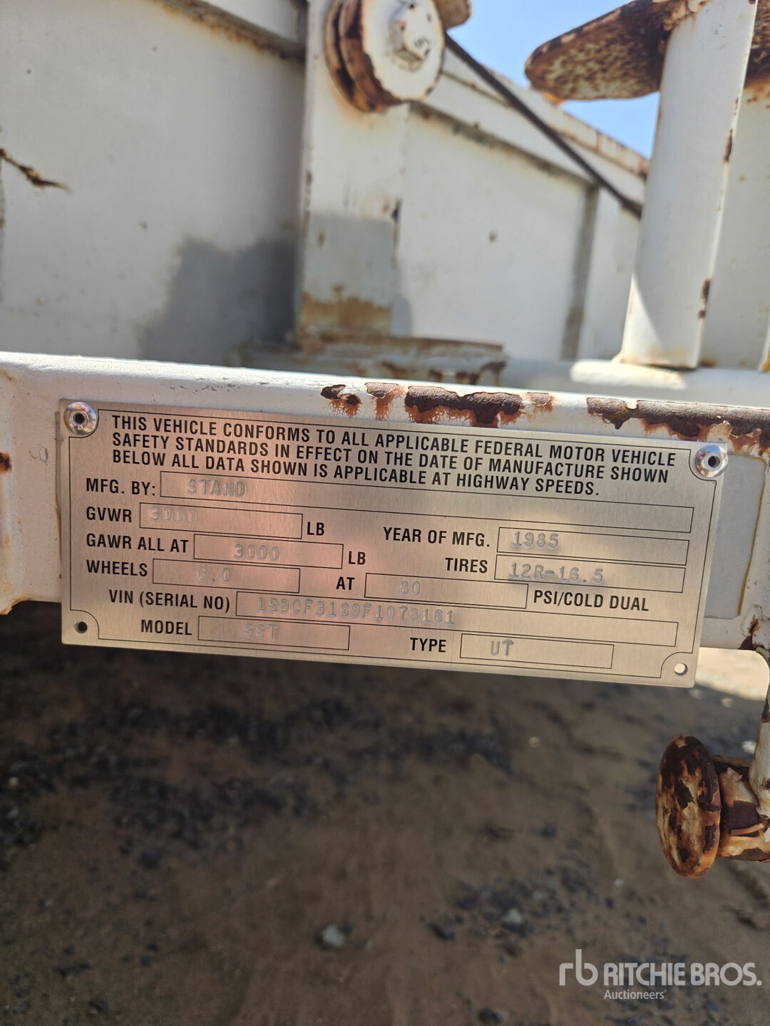 General Appearance with Numéro de série/Numéro d'identification du véhicule automobile