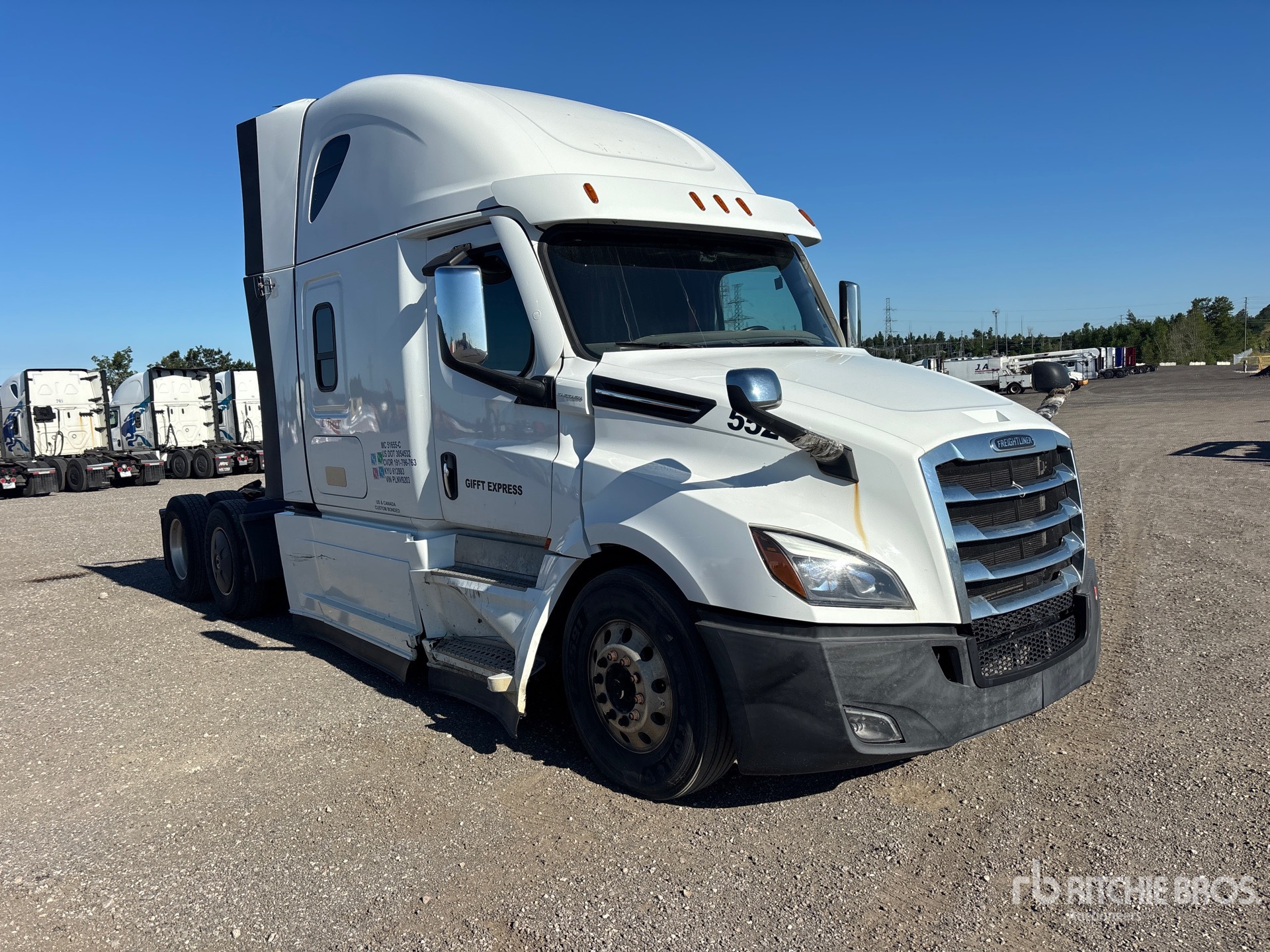 2023 Freightliner CASCADIA 126