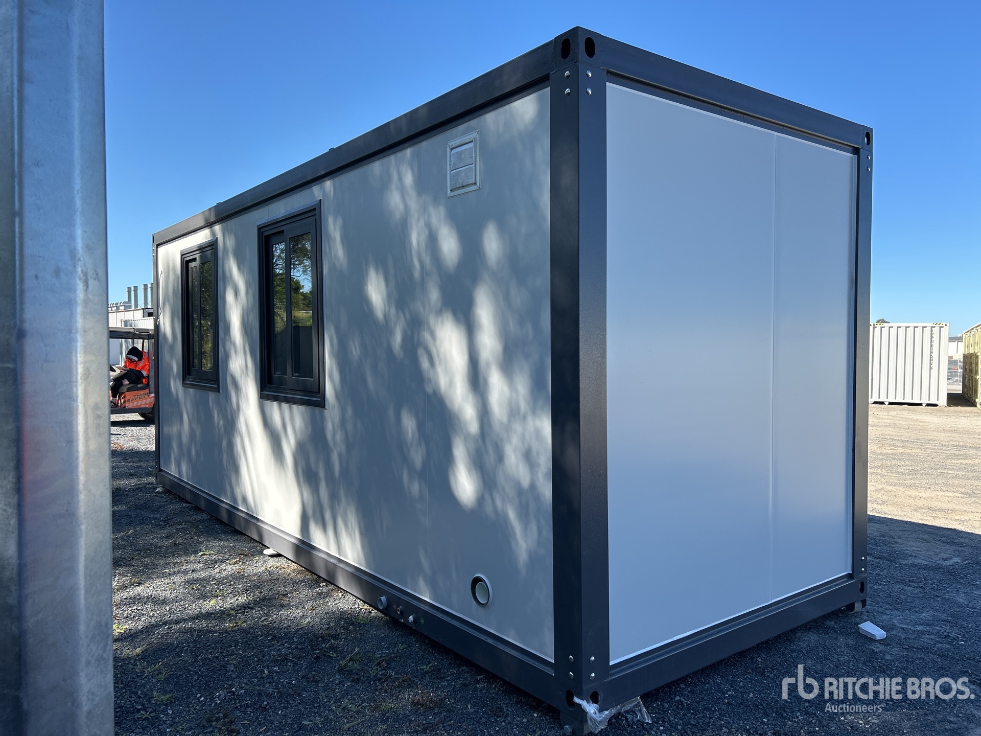 General Appearance with Image, coin arrière droit