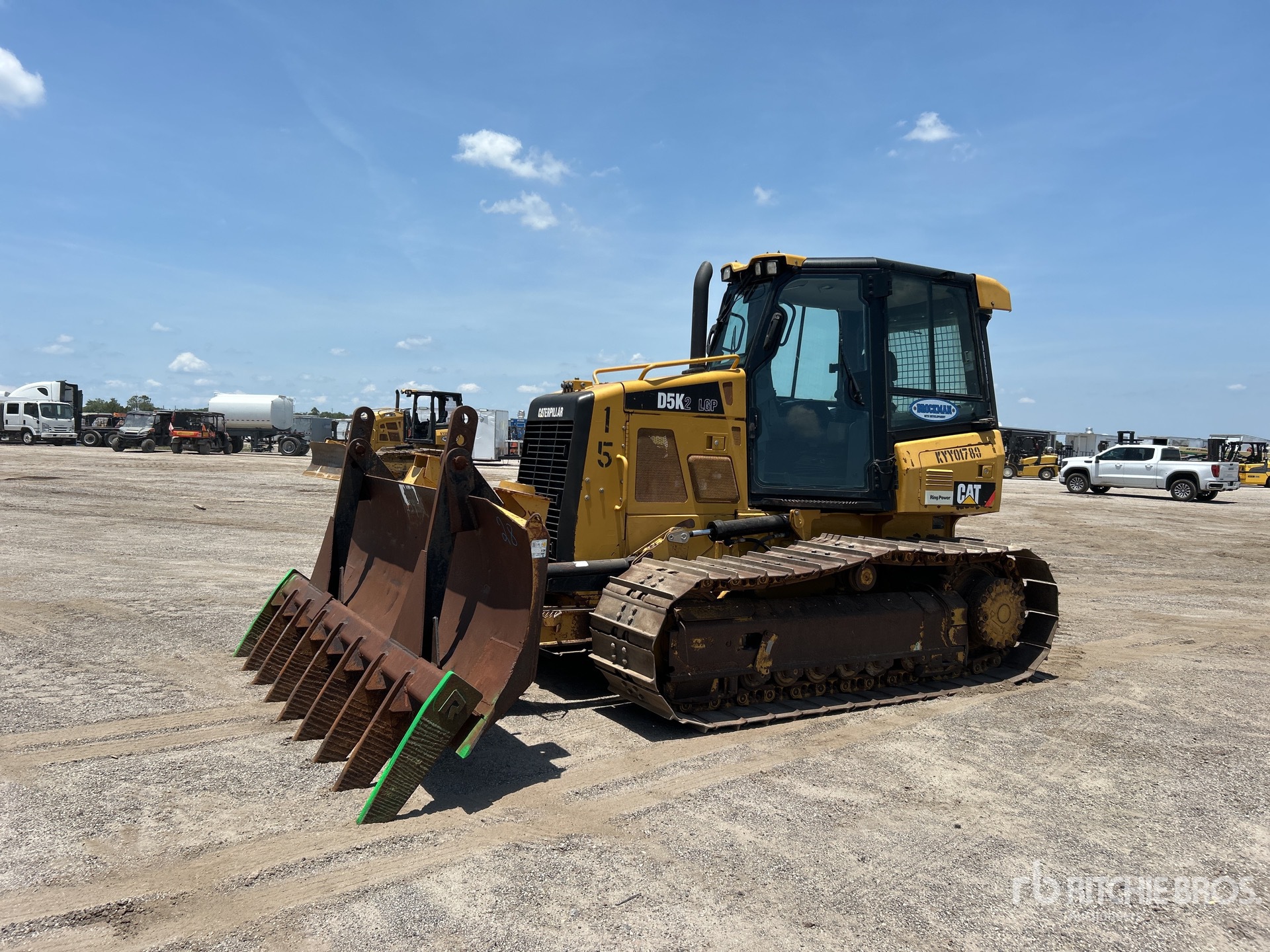 General Appearance with Spin