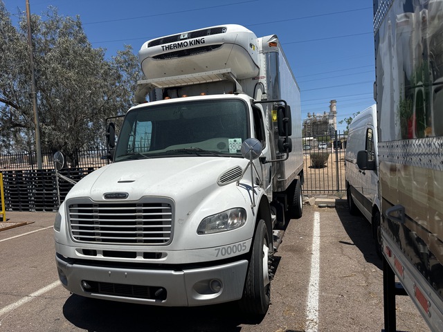 2014 Freightliner M2 106 4x2 Refrigerated Truck 2014 Freightliner M2 106 4x2 Refrigerated Truck