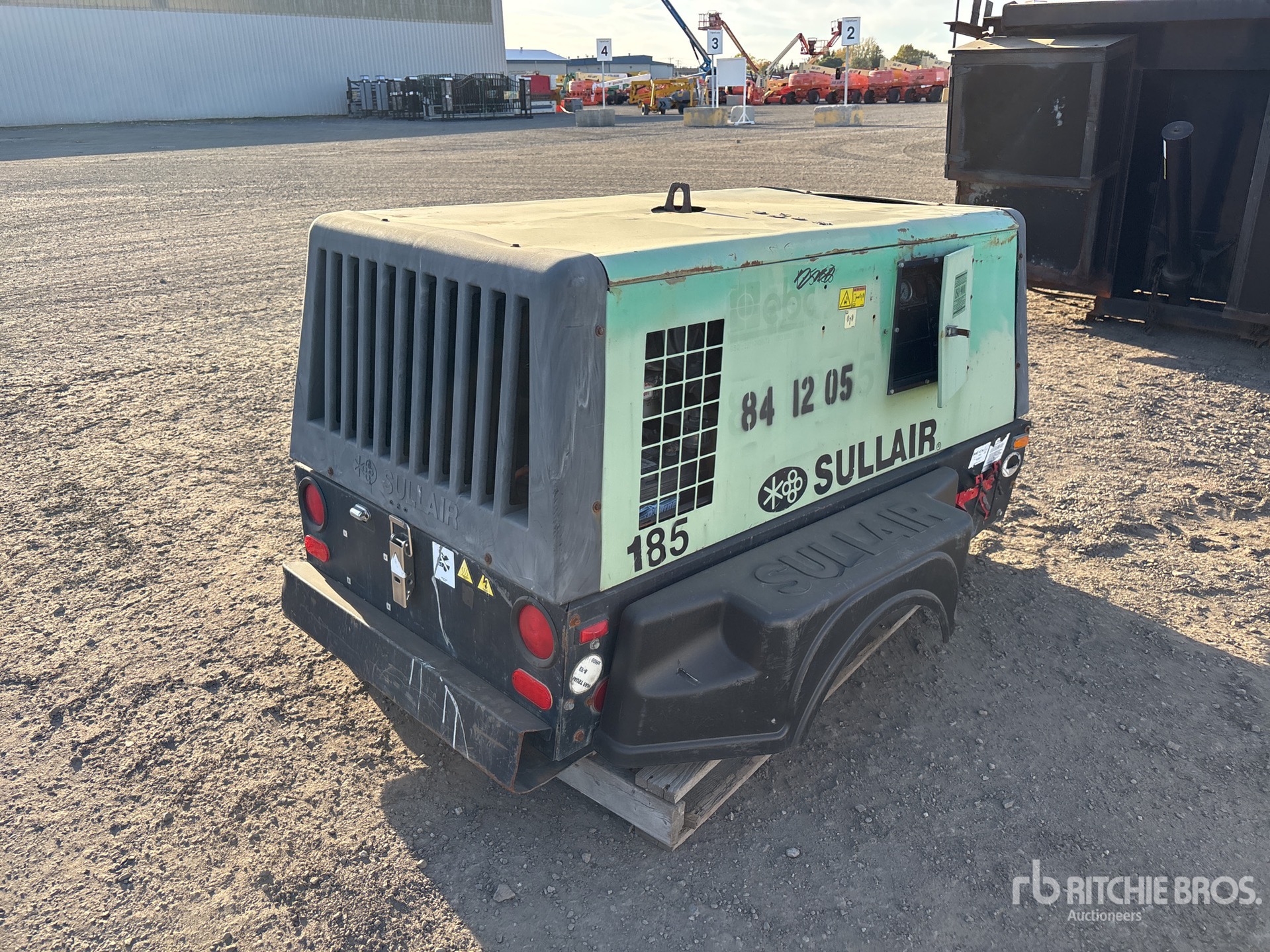 General Appearance with Picture, Right Rear Corner