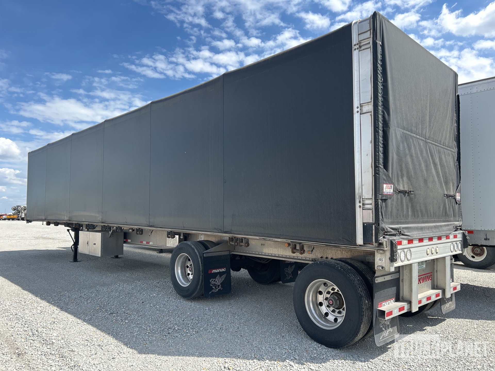 General Appearance with Imagen: esquina trasera izquierda