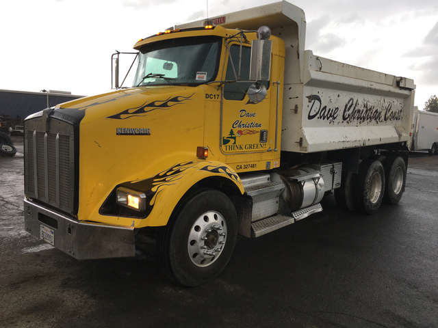 2001 (unverified) Kenworth T800 T/A Dump Truck 2001 (unverified) Kenworth T800 T/A Dump Truck